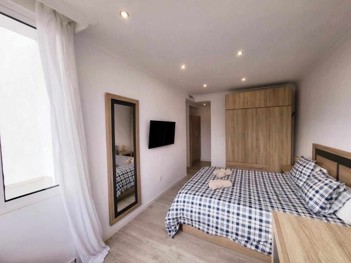 Stylish 3 Bedroom Penthouse In Marbella Centre With Large Pool Close To The Beach Buitenkant foto